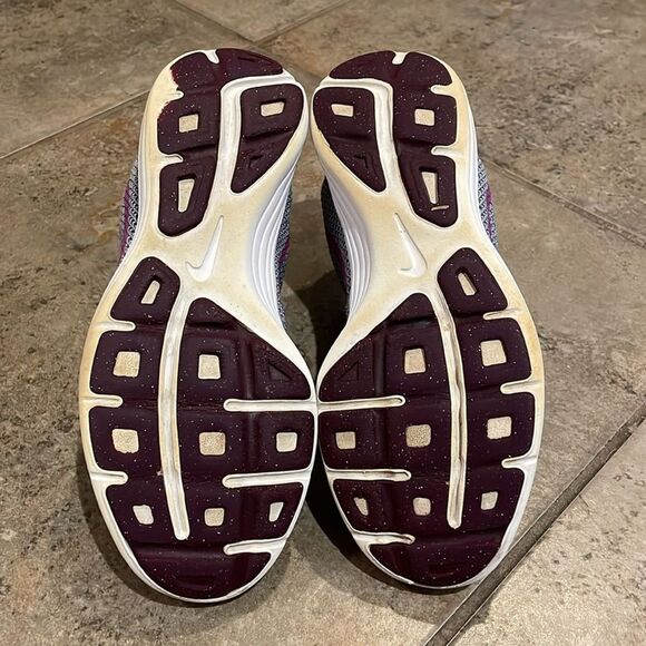 Nike Revolution 3 Grey Pink Sneaker Shoes Womens Size 9 EU 40.5 819303-009 - Picture 6 of 12